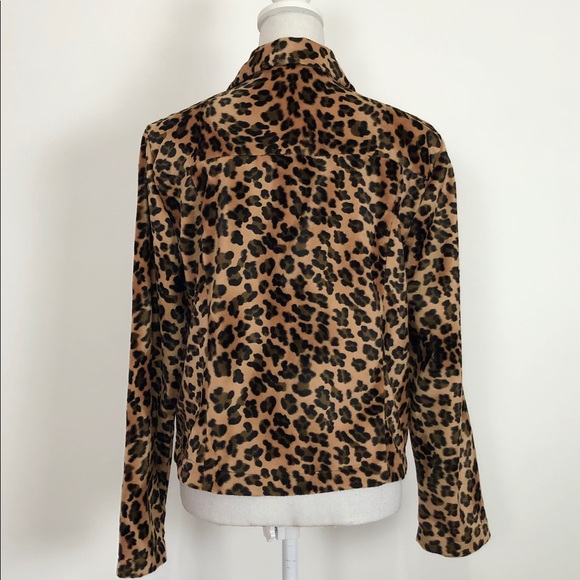 David Paul Leopard Print Zip Front Top or Jacket - Picture 3 of 8